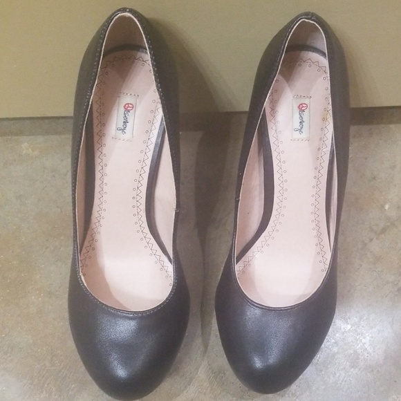 Black heels size 6 - Picture 6 of 8
